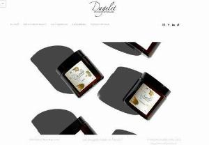 Maison Dagelet - Maison Dagelet is a French brand of artisanal candles created in 2017.

We make our candles in our workshop in the South West of France.

 

Since 2016, we have met men and women evolving around the same passion.

These craftsmen with unique know-how inspire us on a