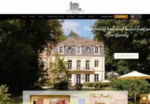 Chateau de Corcelle - Accommodation in B&B in an 18th century castle in Chalon sur S�one. Spend an inexpensive stay with high-end services in a charming residence in southern Burgundy.