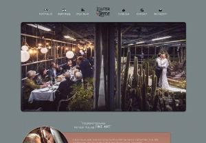 Louter Liefde Bruidsfotografie - Huck from Louter Liefde is a devoted award winning dutch wedding photographer who utilises a balanced mix of documentairy and fine art photography styles.


based in Rotterdam in the Netherlands.