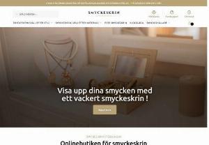 Smyckeskrin Stockholm - Smyckeskrin Stockholm is the place to find a jewelry box. On our online store, find jewelry boxes of all shapes and colors. In wood, metal, velvet, leather or glass, we have a wide selection of jewelry boxes on Smyckeskrin Stockholm. You are a traveler at heart, then discover our range of small jewelry boxes perfect for travel!