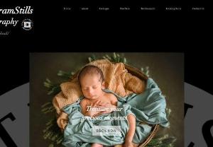 SunetramStills Photography - Newborn Photography, baby Photographer, Maternity Photography, Cake smashing Photography, Sibling Photography, Family Portrait Photography