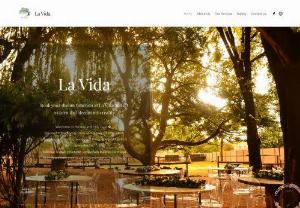 La Vida - La Vida is a beautiful outdoor and indoor wedding and function venue situated in the homey town of Brakpan. We offer different packages to best suit your needs.
