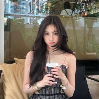 Hot Comim - Hot51 app adalah aplikasi hiburan populer di Indonesia untuk menonton live streaming secara gratis kapan saja.
